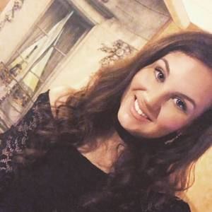 Meet your Posher, Rebecca